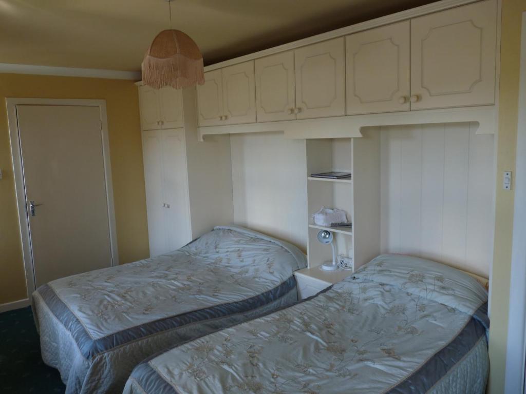 The Mill Bar Bed & Breakfast Athlone Room photo